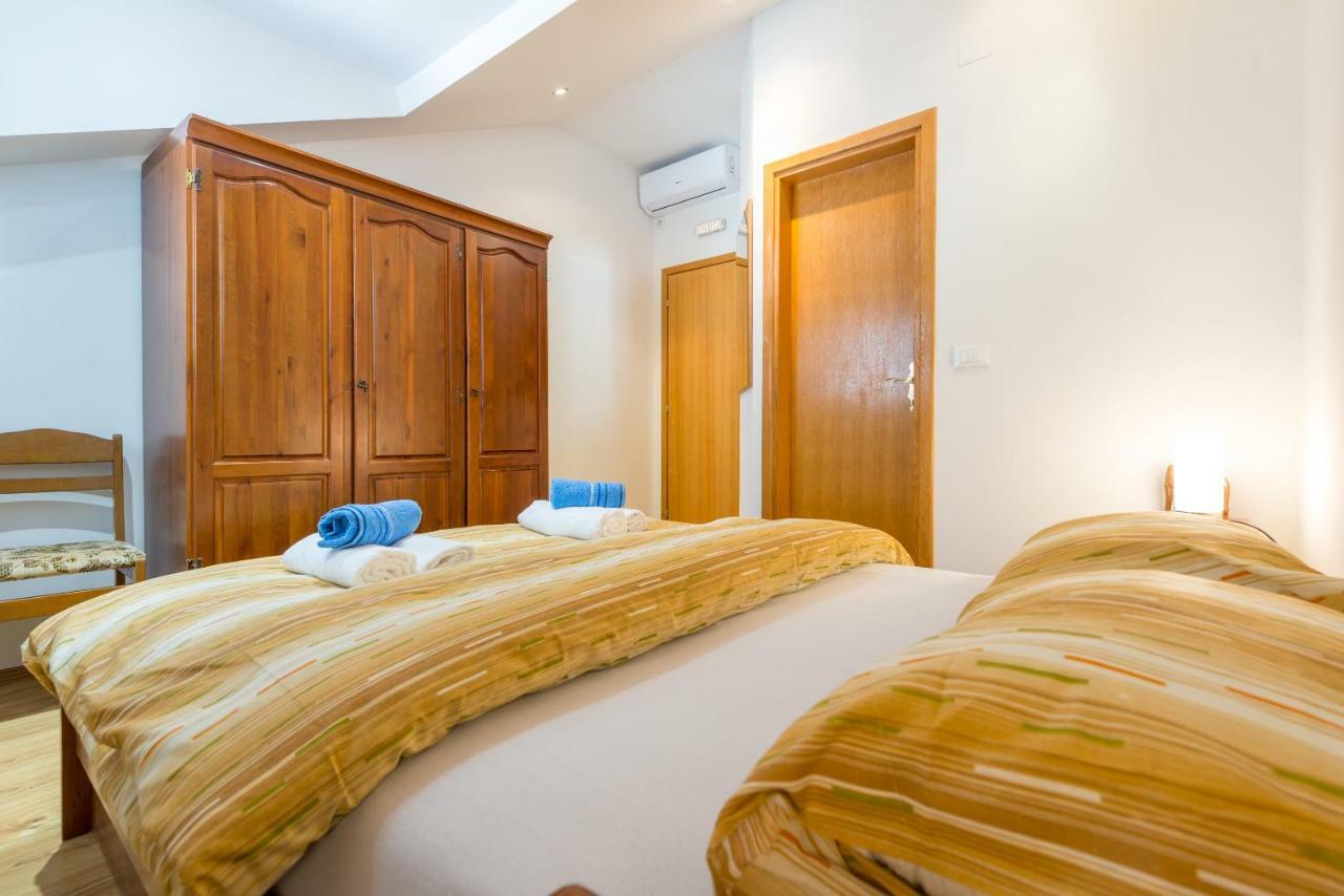 Majestic Lookout - Apartment Rixi Dubrovnik Extérieur photo